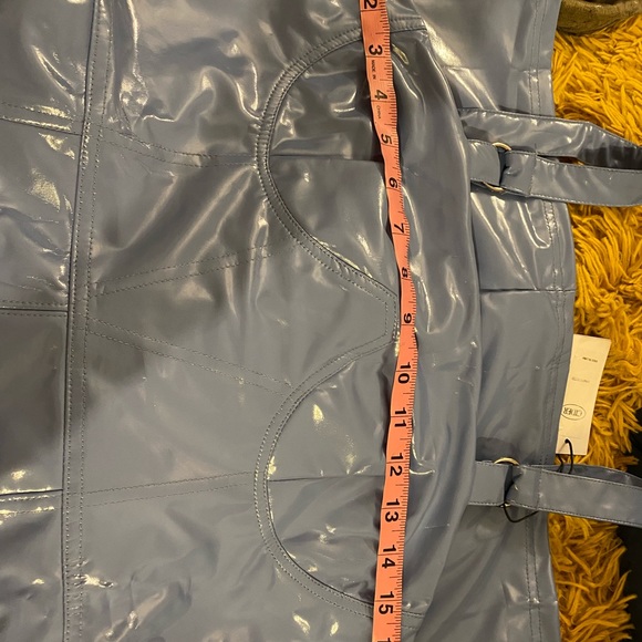 Dress - Picture 6 of 8